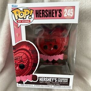 Funko Hershey's Heart Vinyl Figure - Red